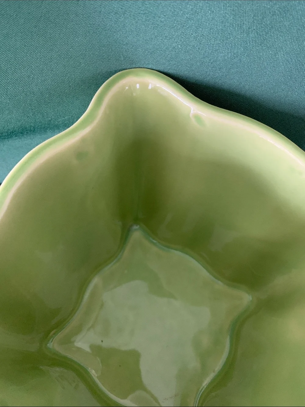 VTG USA  Pottery Glazed Square Footed Planter Chartreuse/Soft Lime Green 6” X 6”